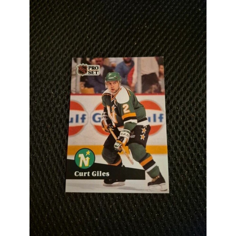 Curt Giles #114 Hockey Card